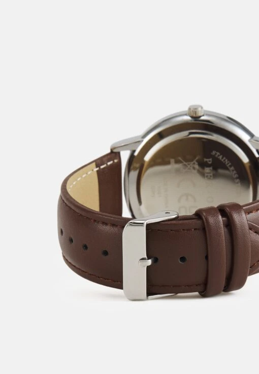 Pier One Horloge - Brown/Silvercoloured -Pier One 3341245163d543af87734fa7b2a7fa9e scaled