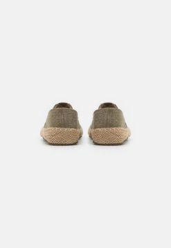 Pier One Espadrilles - Brown -Pier One 3c547b3adf264485a4fa705fa5417805