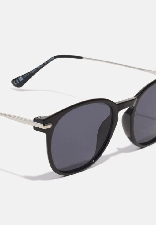 Pier One Zonnebril - Black -Pier One 6b7e0f98517344fcb83af59186c802d2 scaled