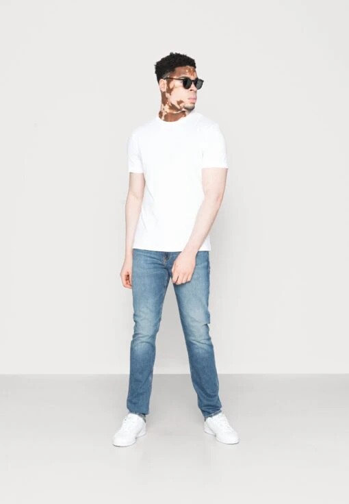 Pier One 10 Pack - T-Shirt Basic - Mottled Light Grey/Black/White -Pier One 7d02fac7d106495f92527f892b89b25b scaled