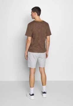 Pier One 2 Pack - Shorts -Light Grey /Black 12 Pier One 2 Pack - Shorts -Light Grey /Black -Pier One a95507bb1b644136a259c68258b032f4